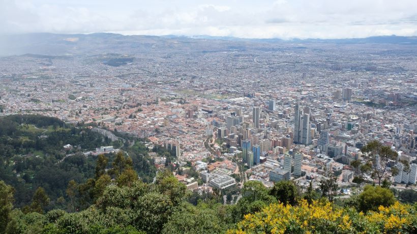 Vistas de Bogotá desde el cerro Monserrate