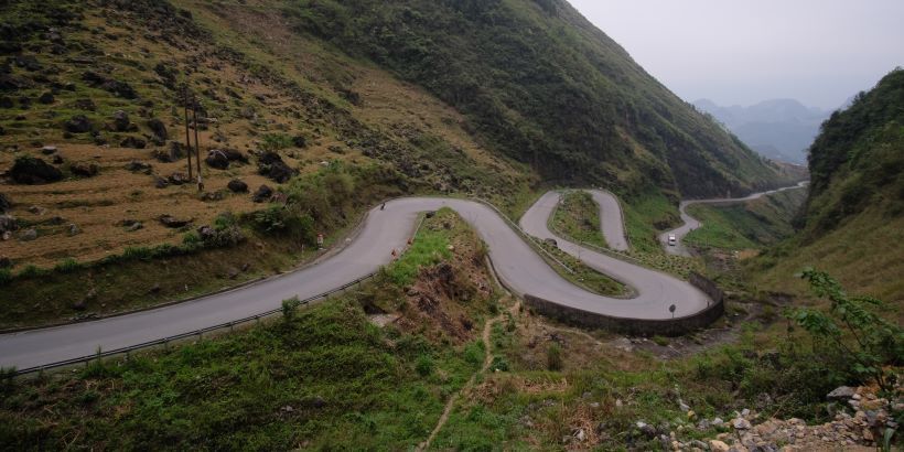 Curvas en Ha Giang Loop en Vietnam