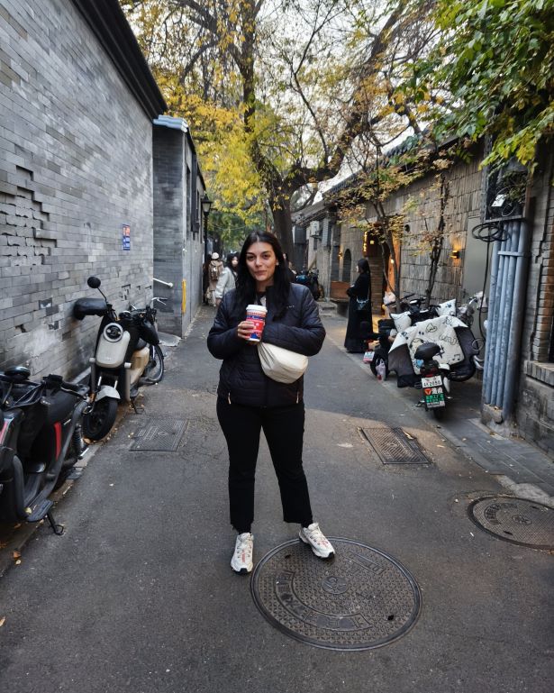 Callejones hutong en Nanguoluxiang, Pekin, china