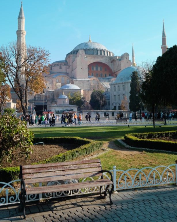 Vistas de la santa sofía en el barrio de Sultanahmet Estambul, Turquía