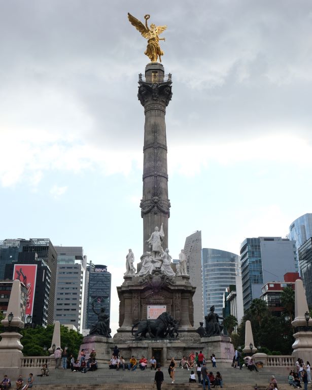 Angel de la independencia en ciudad de mexico