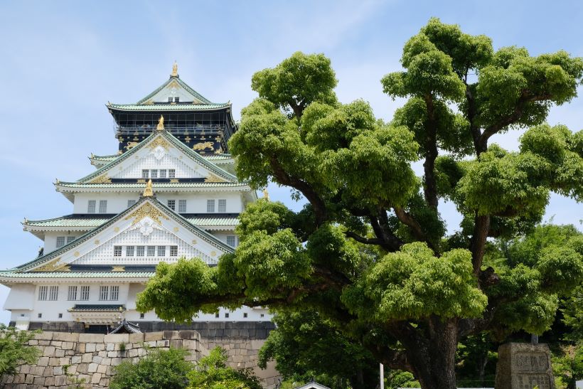 Castillo de Osaka en Japón